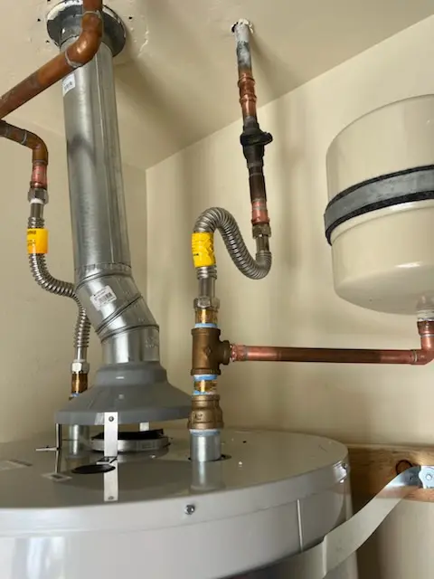 Water heater installation and plumbing repair in Berdines Corners